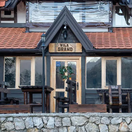 Grand Apartamento Mitrovac